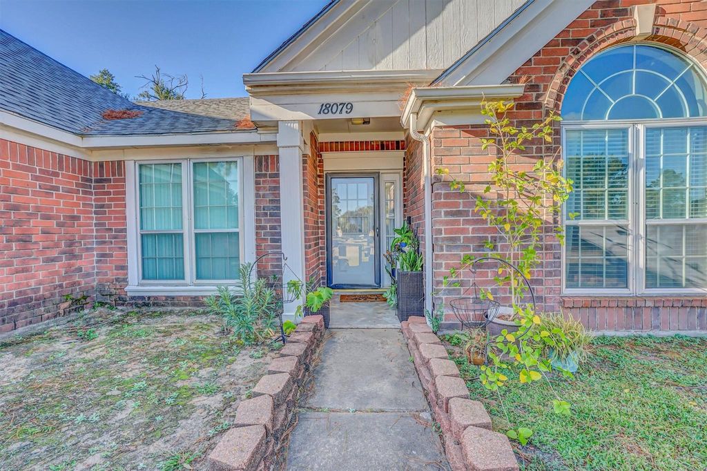 Photo of 18079 Holly Forest Drive, Houston, TX 77084 (MLS # 89286164)