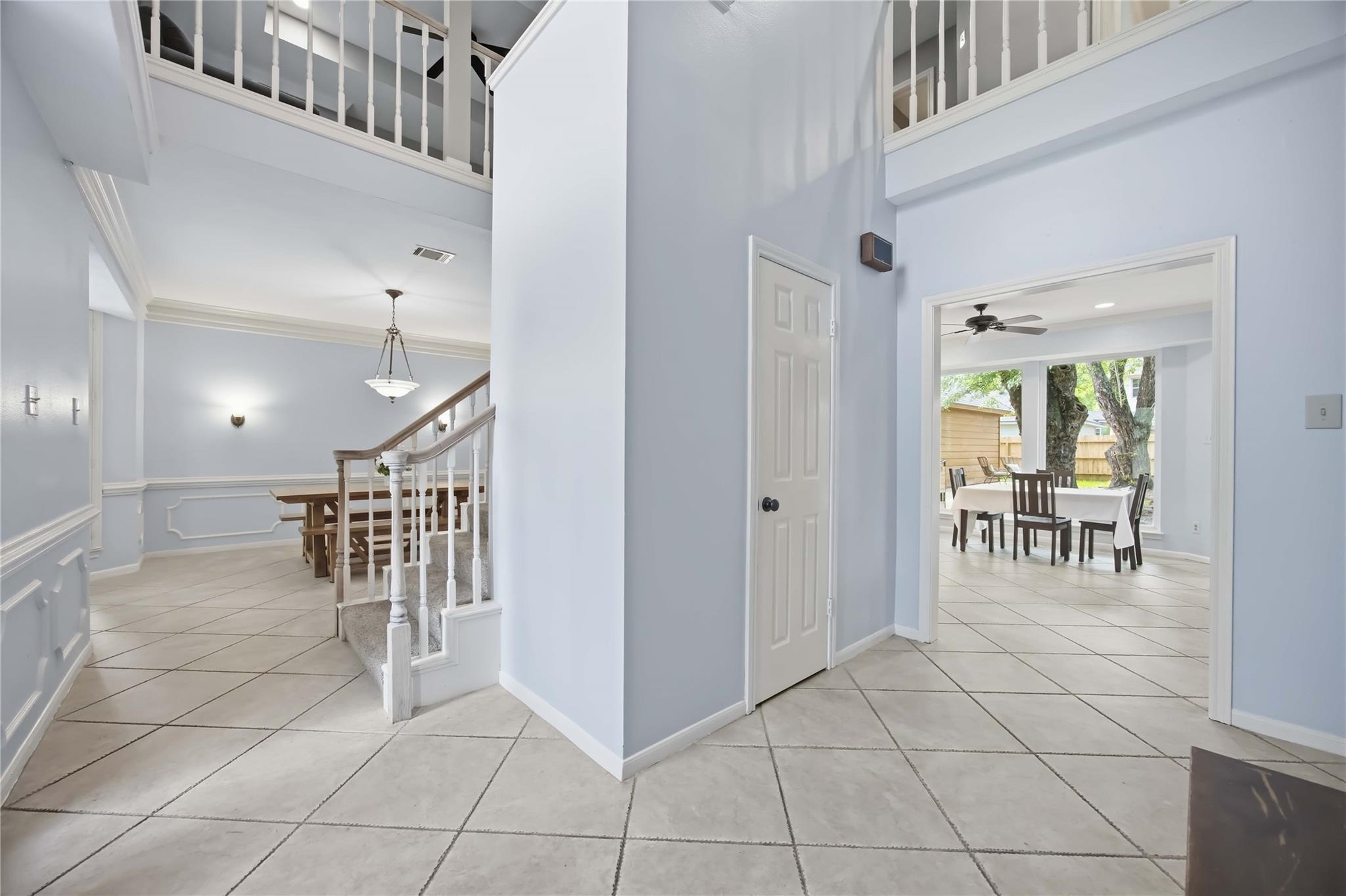 2907 Forest Garden Drive