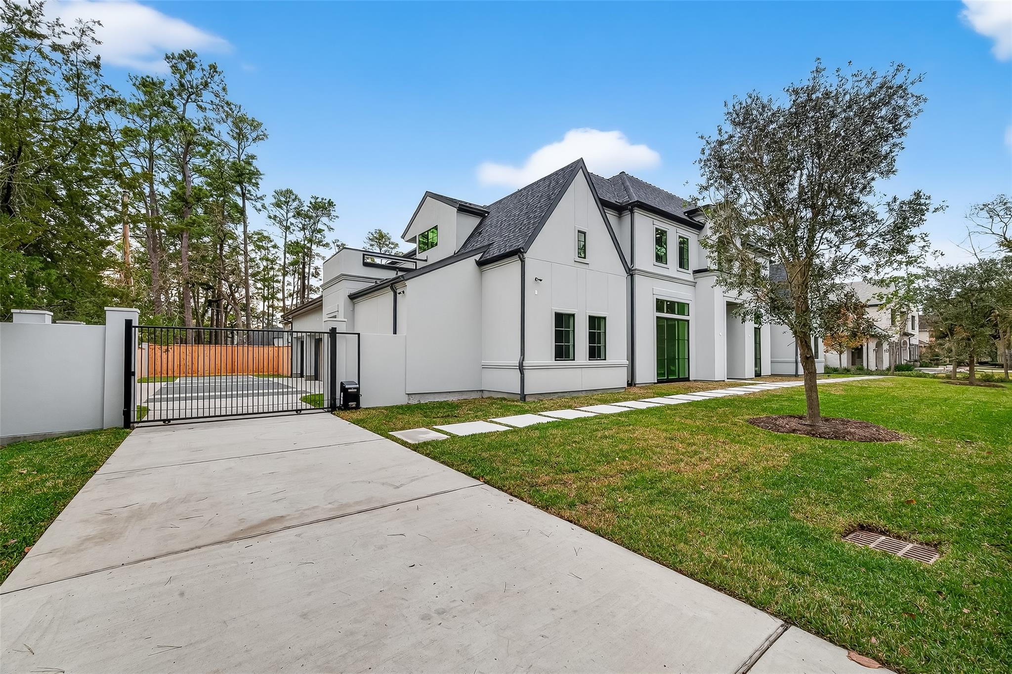 26 Valley Forge Drive