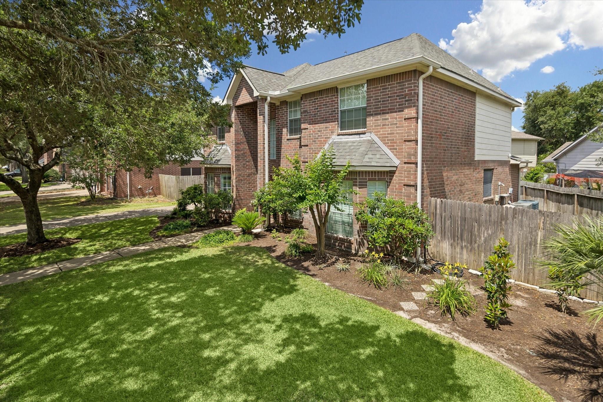 1719 Charlton House Lane