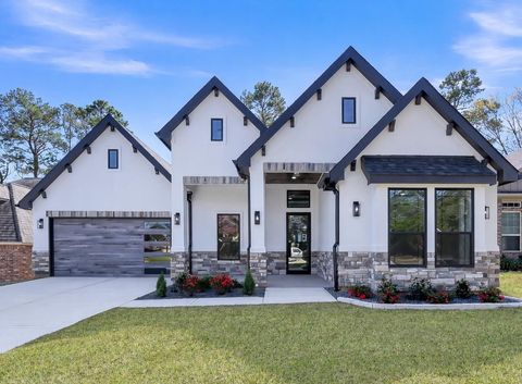 Photo of 213 Woodside Lane, Montgomery, TX 77356 (MLS # 19096097)