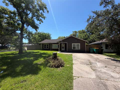 Photo of 2631 N Camp Circle, La Marque, TX 77568 (MLS # 73113019)
