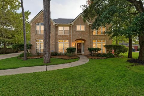 603 Forest Bend Lane Friendswood TX 77546
