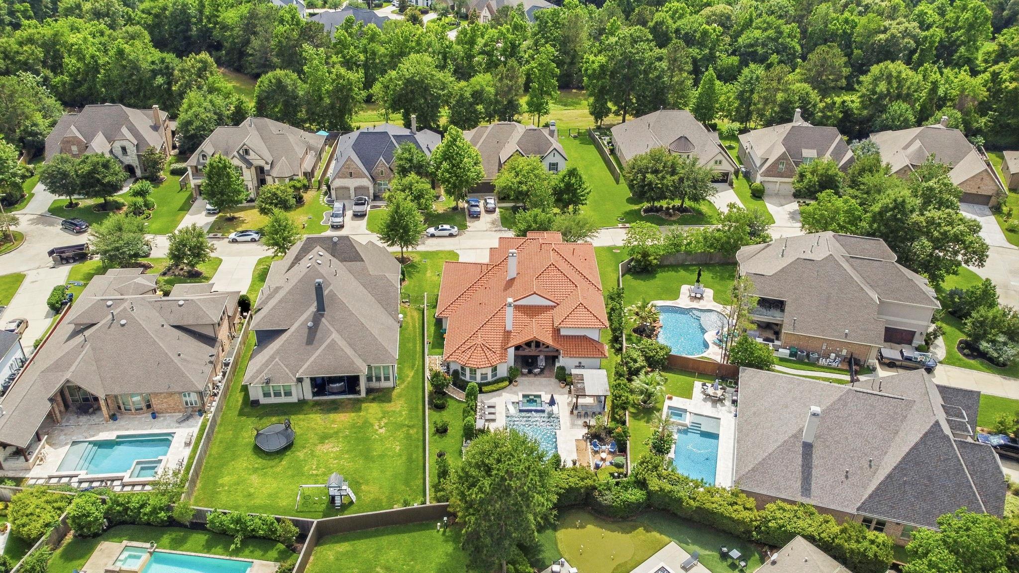 Montgomery, Texas, 77316, United States, 4 Bedrooms Bedrooms, ,5 BathroomsBathrooms,Residential,Contingent,2045790