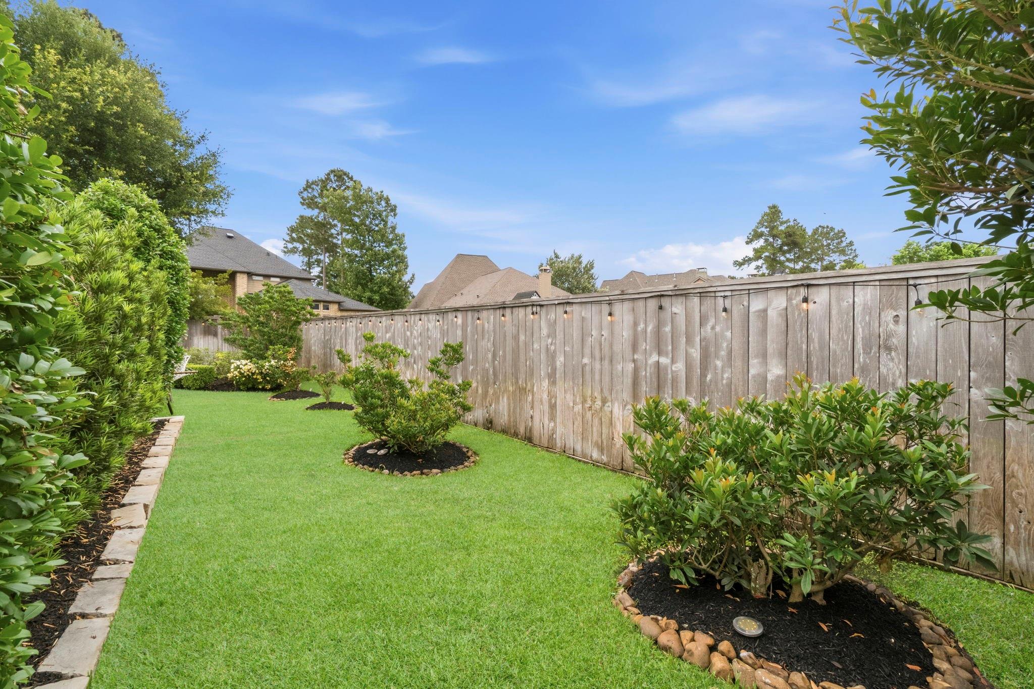 Montgomery, Texas, 77316, United States, 4 Bedrooms Bedrooms, ,5 BathroomsBathrooms,Residential,Contingent,2045790