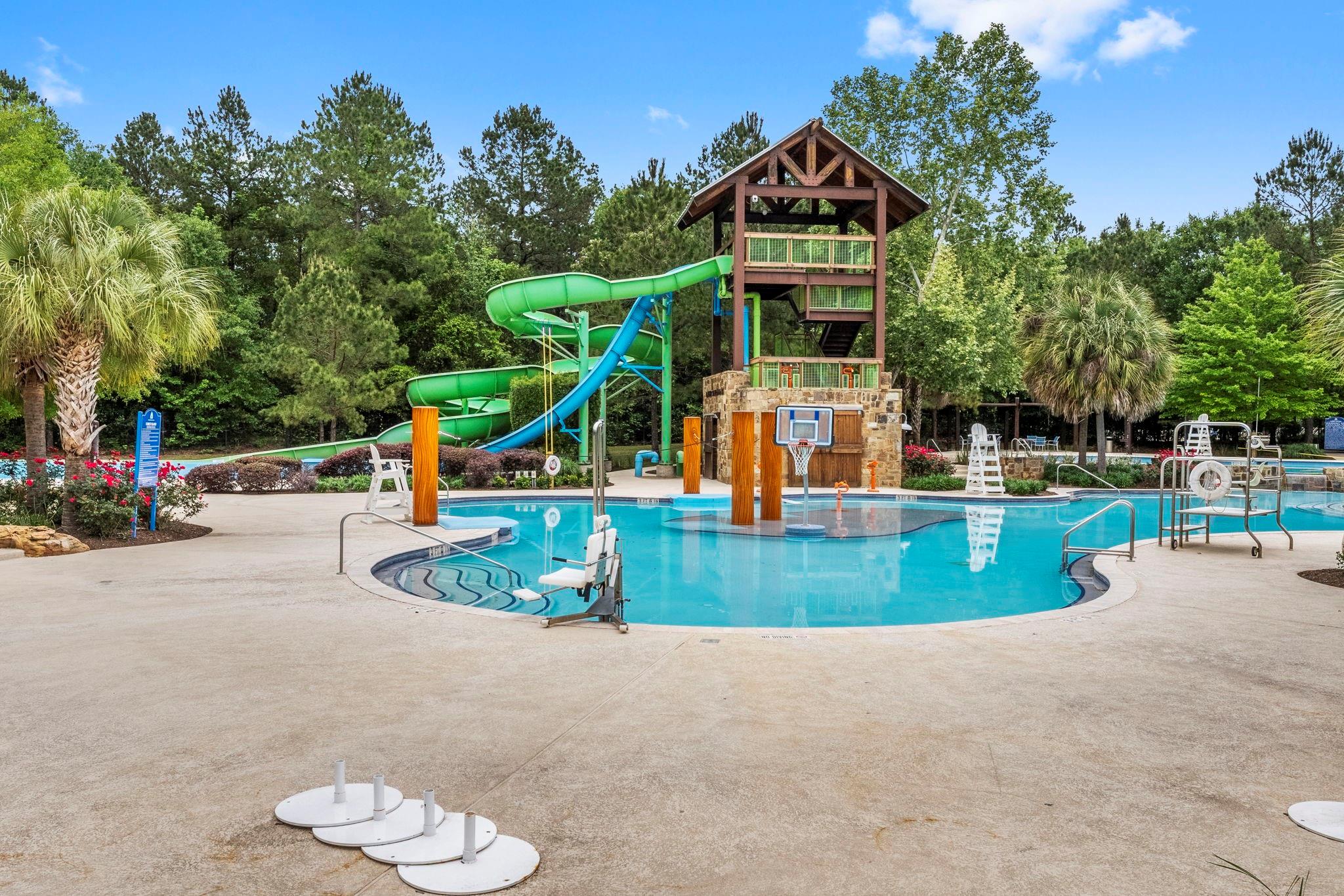Montgomery, Texas, 77316, United States, 4 Bedrooms Bedrooms, ,5 BathroomsBathrooms,Residential,Contingent,2045790