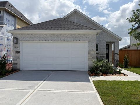 Photo of 9735 Poinsettia Haven Lane, Richmond, TX 77407 (MLS # 96780531)