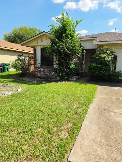 Photo of 12803 Sandrock Drive, Houston, TX 77048 (MLS # 85478452)