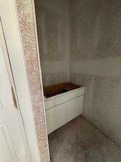 11443 Underwood Street