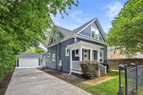 Photo of 1705 Ovid Street, Houston, TX 77007 (MLS # 10580345)