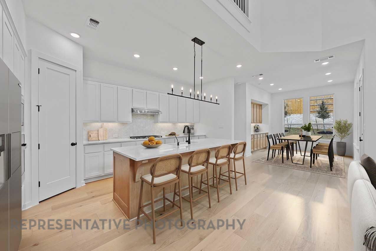 21119 Aspen Adela Cove