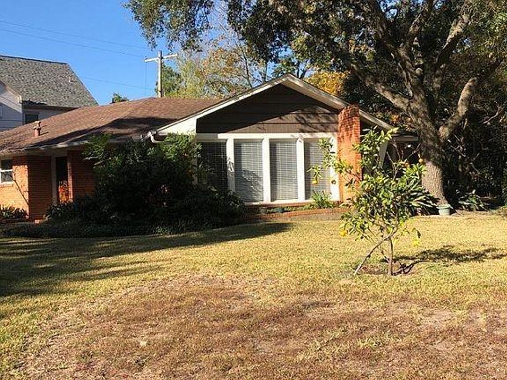 Photo of 2022 Sheridan Street Street, Houston, TX 77030 (MLS # 49157649)