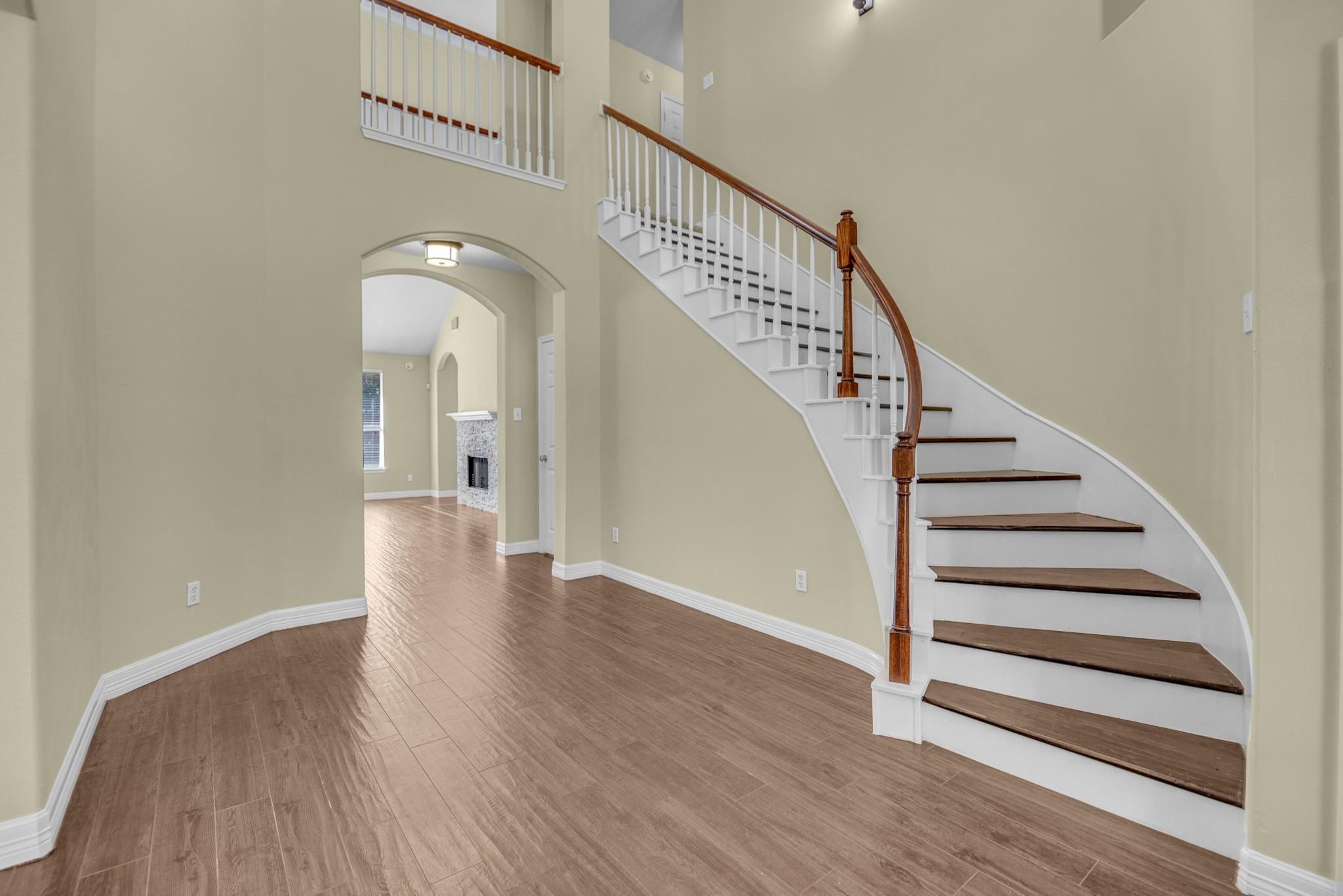2919 Silverbit Trail Lane