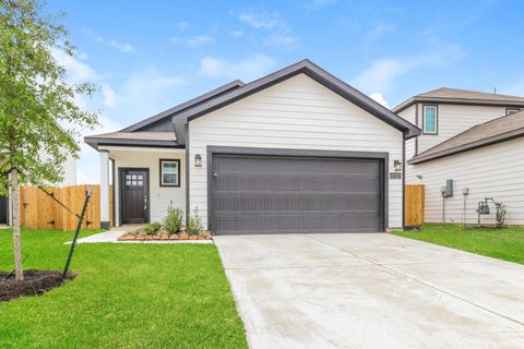 Photo of 17322 Gentle Doves Drive, Waller, TX 77484 (MLS # 52357780)