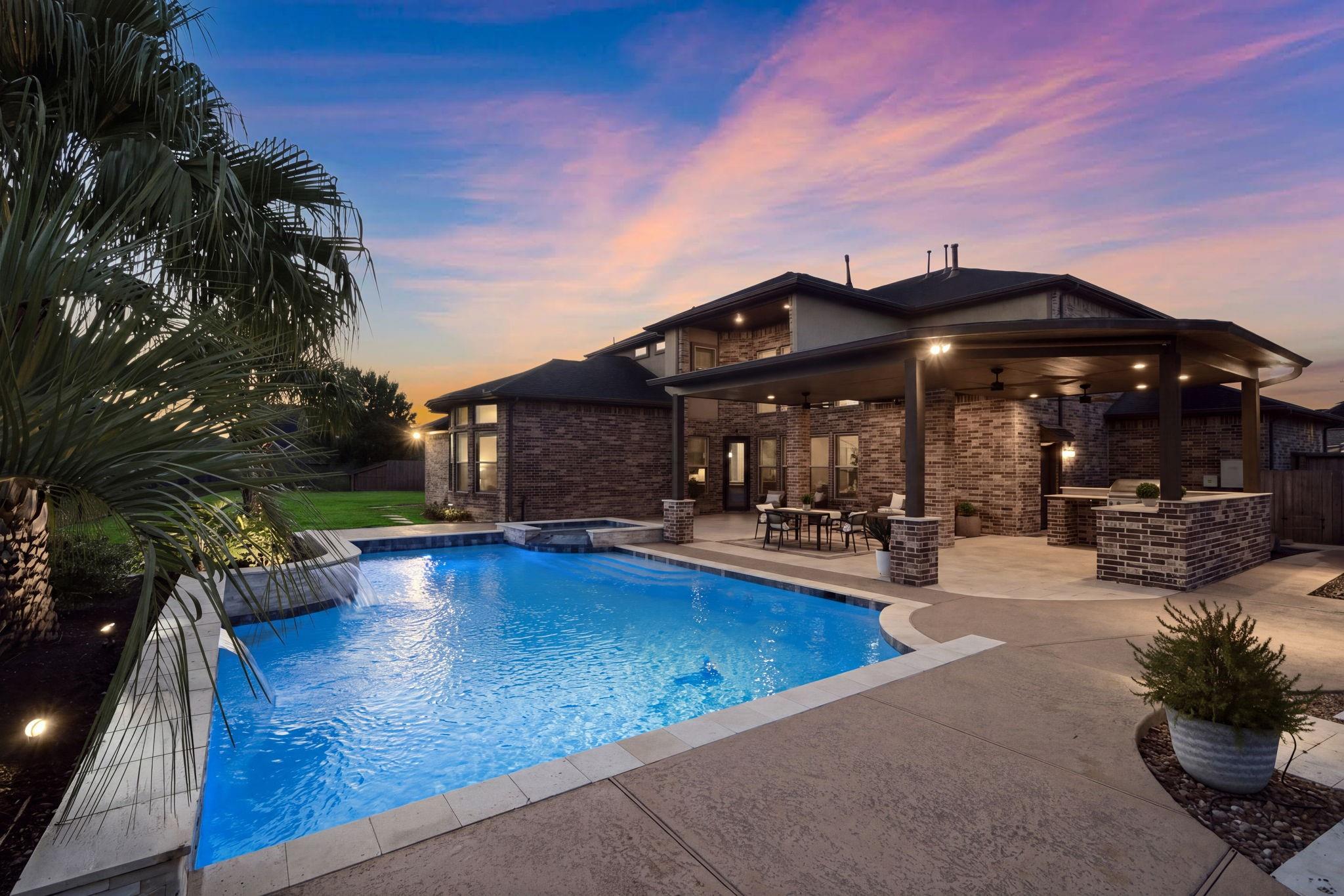 5734 Sutton Pine Lane