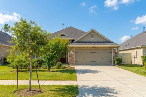 Homes For Sale - 10289 S Goshawk Trail<br/> Conroe, TX 77385