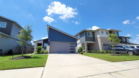 Photo of 12518 Colchester Creek Court, Houston, TX 77047 (MLS # 63280773)
