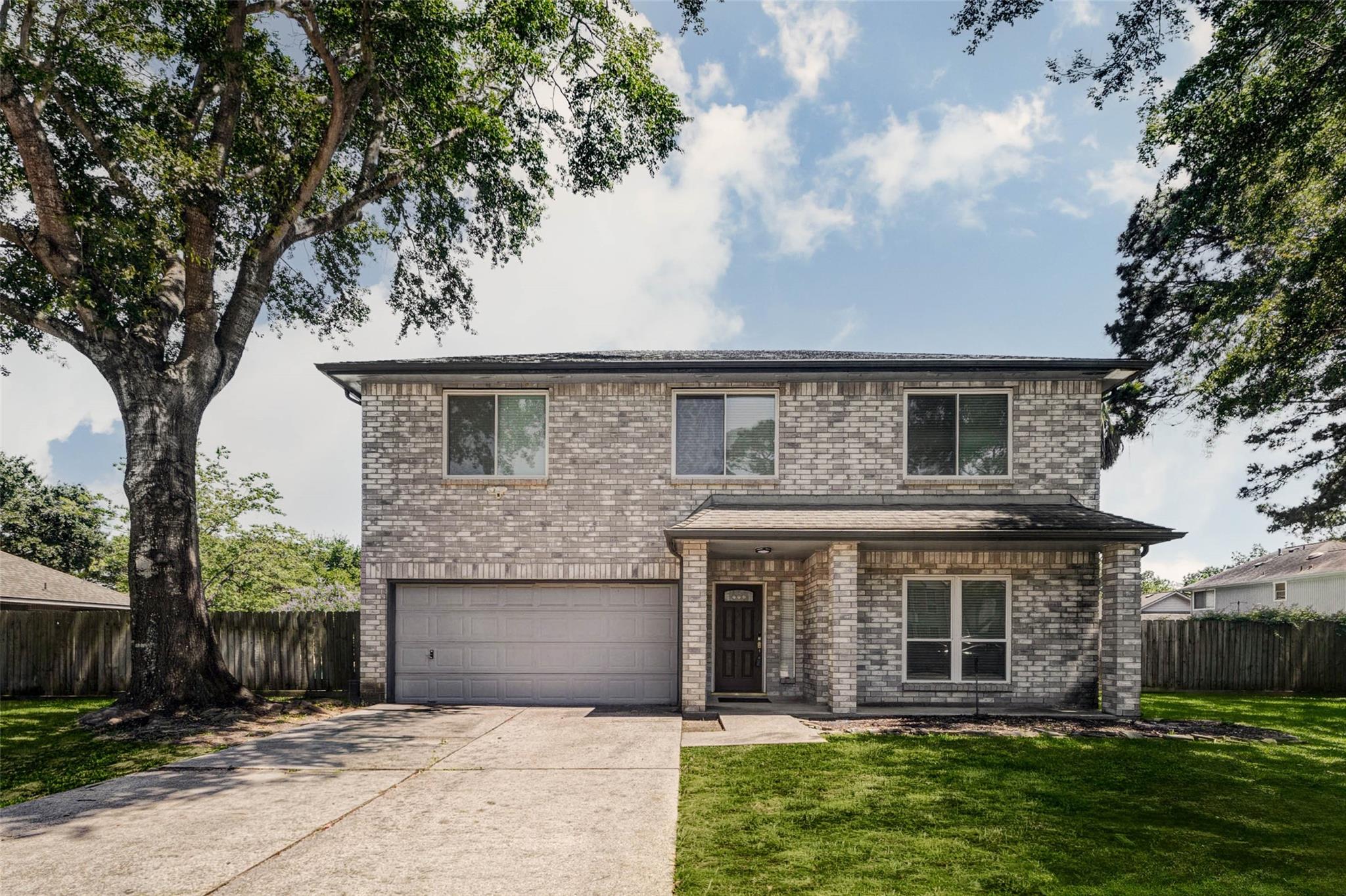 9215 Landry Boulevard