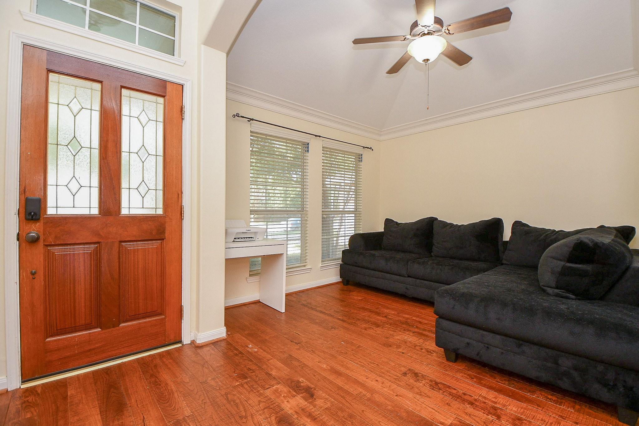 9107 Fernwillow Dr Drive