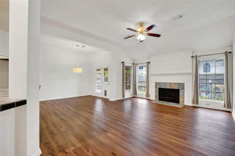 Tiny photo for 4802 Widerop Lane, Friendswood, TX 77546 (MLS # 91288514)