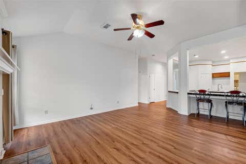 Tiny photo for 4802 Widerop Lane, Friendswood, TX 77546 (MLS # 91288514)