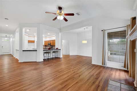 Tiny photo for 4802 Widerop Lane, Friendswood, TX 77546 (MLS # 91288514)