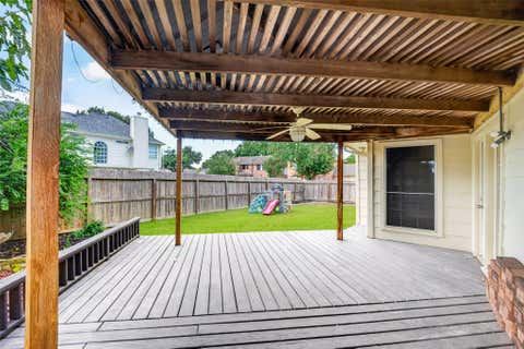 Tiny photo for 4802 Widerop Lane, Friendswood, TX 77546 (MLS # 91288514)