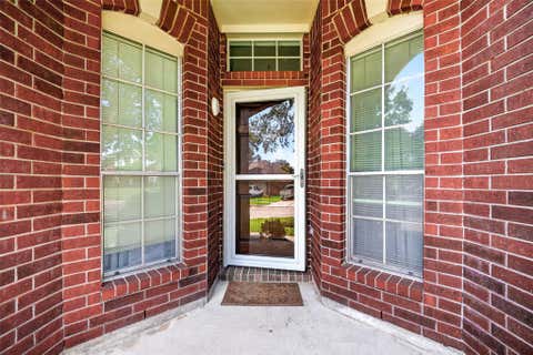 Tiny photo for 4802 Widerop Lane, Friendswood, TX 77546 (MLS # 91288514)