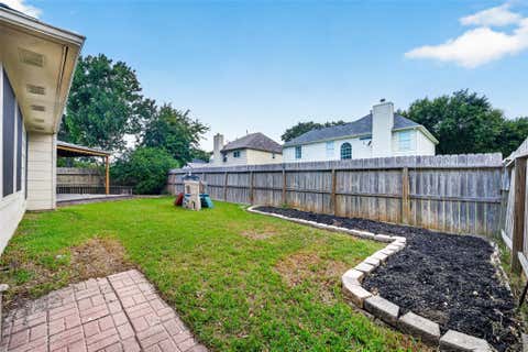 Tiny photo for 4802 Widerop Lane, Friendswood, TX 77546 (MLS # 91288514)