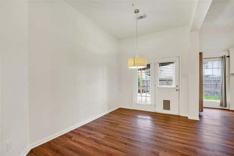 Tiny photo for 4802 Widerop Lane, Friendswood, TX 77546 (MLS # 91288514)