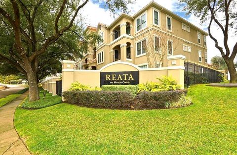 Photo of 3231 Allen Parkway #2308, Houston, TX 77019 (MLS # 13546406)