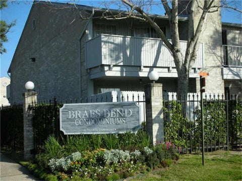 Photo of 10767 Braes Bend Drive, Houston, TX 77071 (MLS # 31359493)