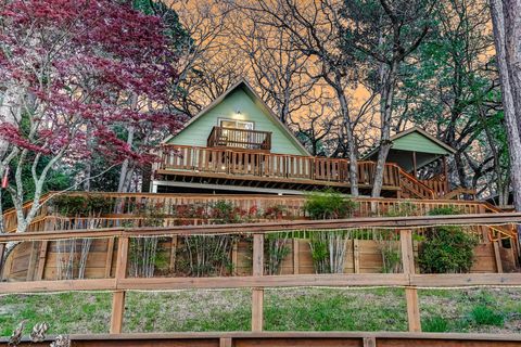 Homes For Sale - 430 Dogwood Lane<br/> Houston County, Crockett, TX 75835