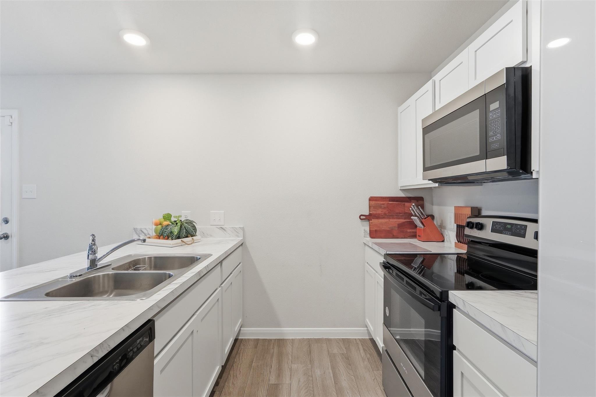 11050 Pelican Hill Lane