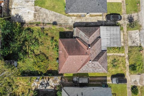 Photo of 919 Lawrence Street, Houston, TX 77008 (MLS # 76053809)