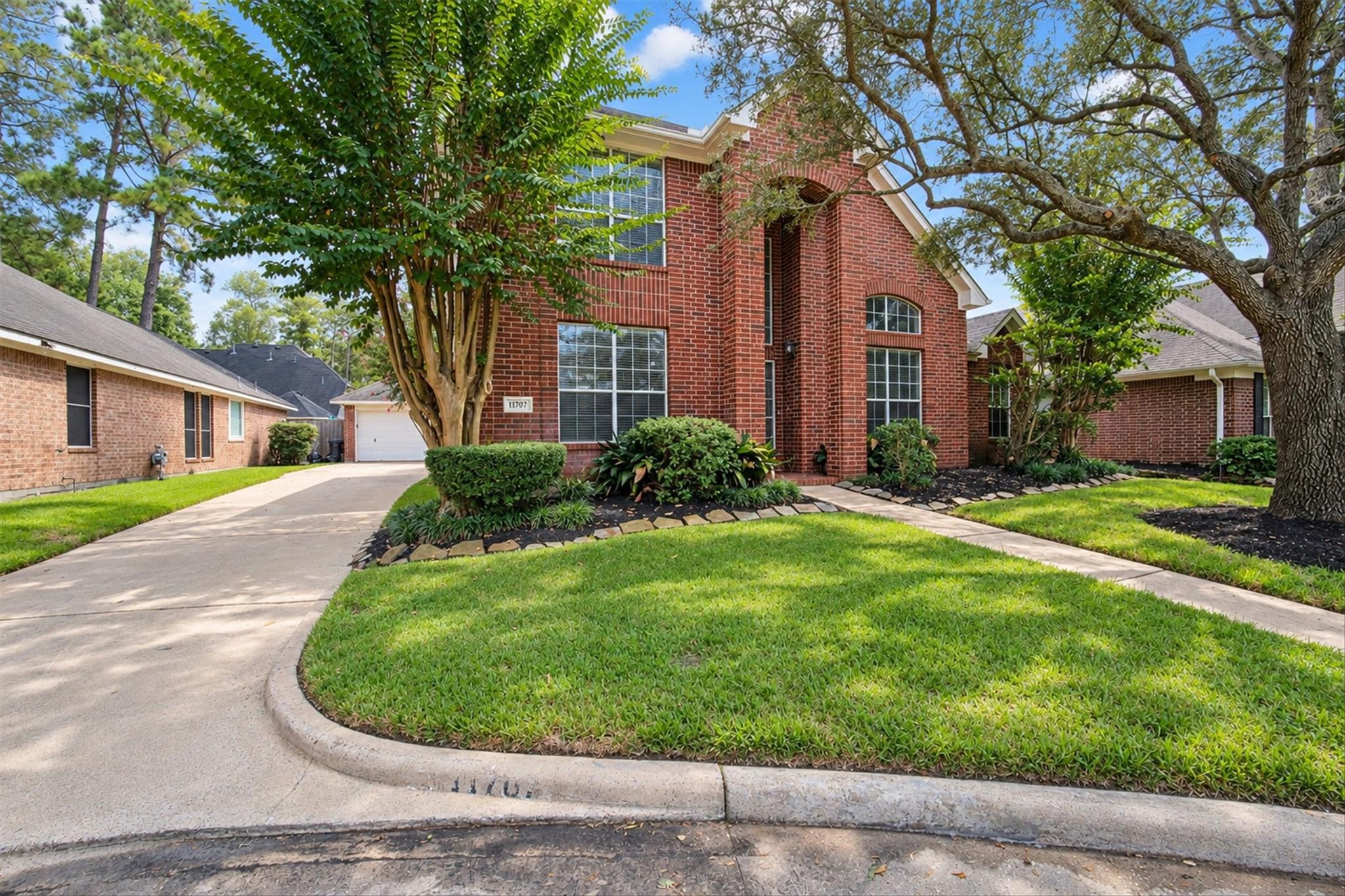 11707 River Vine Court