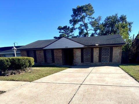 Photo of 1611 Mosher Lane, Houston, TX 77088 (MLS # 51167703)