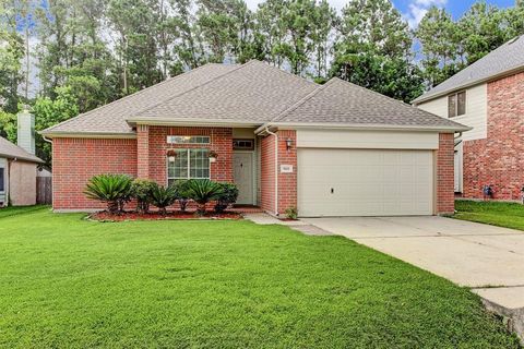 Photo of 9211 Hidden Lake E Lake E, Magnolia, TX 77354 (MLS # 78998146)