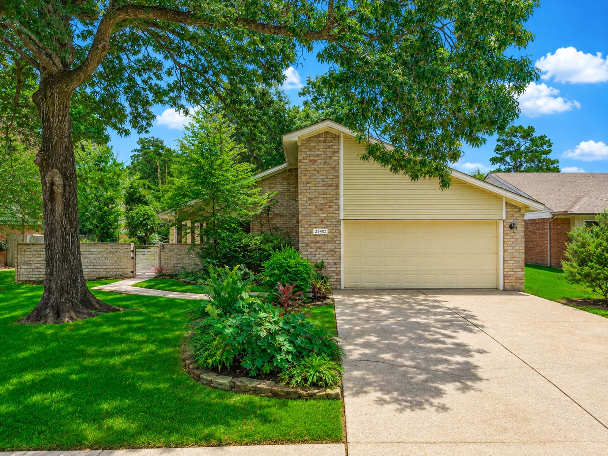 25402 Beaverwood Drive