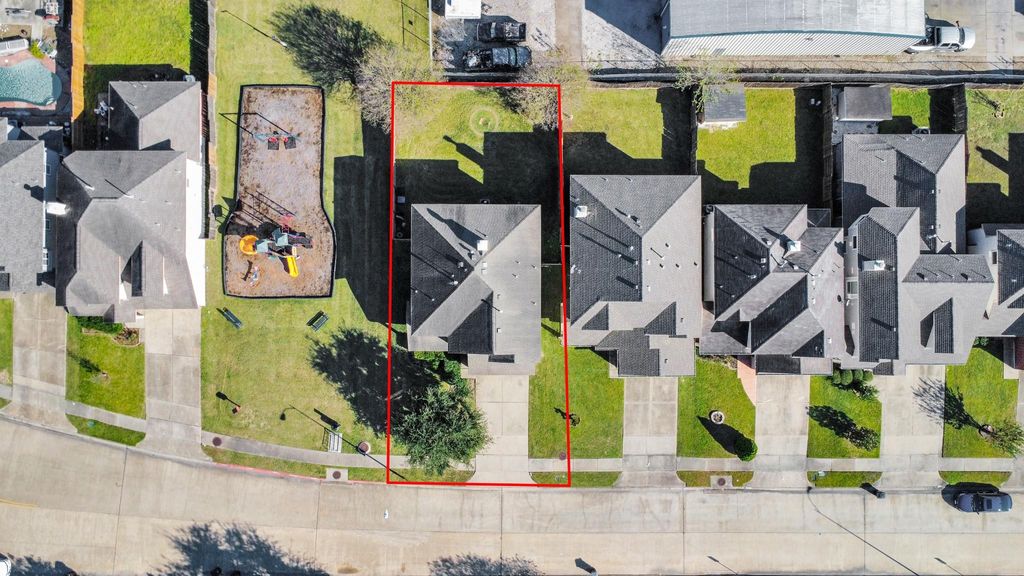 Photo of 2438 Glenholly Park Drive, Sugar Land, TX 77498 (MLS # 27442375)