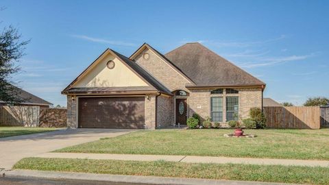 Apartment For Sale - 107 Meadowlark Court<br/> Brazoria County, Richwood, TX 77566