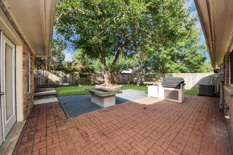 Photo of 3402 Hidden Creek Drive, Sugar Land, TX 77479 (MLS # 81864905)