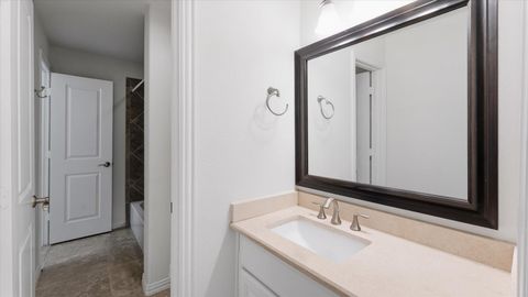 Tiny photo for 171 Del Monte Pines Drive, Montgomery, TX 77316 (MLS # 65605555)