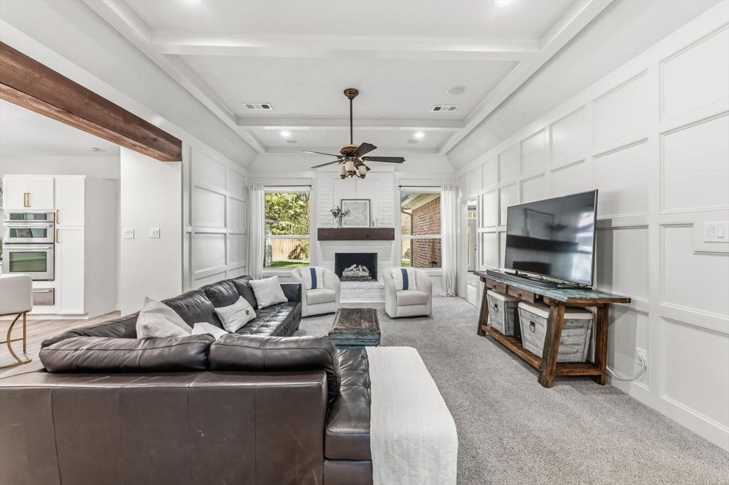 Photo of 57 Cascade Springs Place, The Woodlands, TX 77381 (MLS # 67981657)