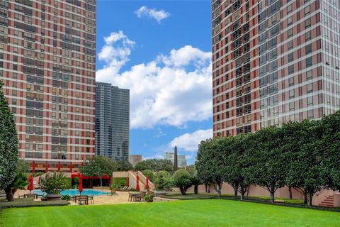 Tiny photo for 5110 San Felipe Street #314W, Houston, TX 77056 (MLS # 32247413)