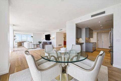 Photo of 5110 San Felipe Street #314W, Houston, TX 77056 (MLS # 32247413)