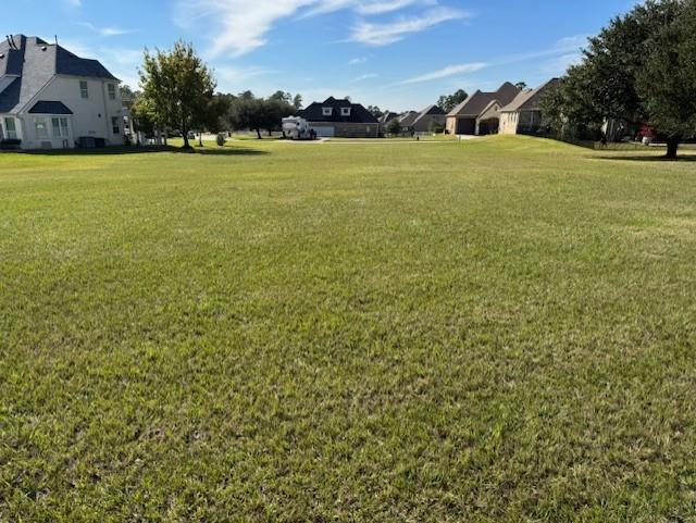 5912 Oak Leaf Court