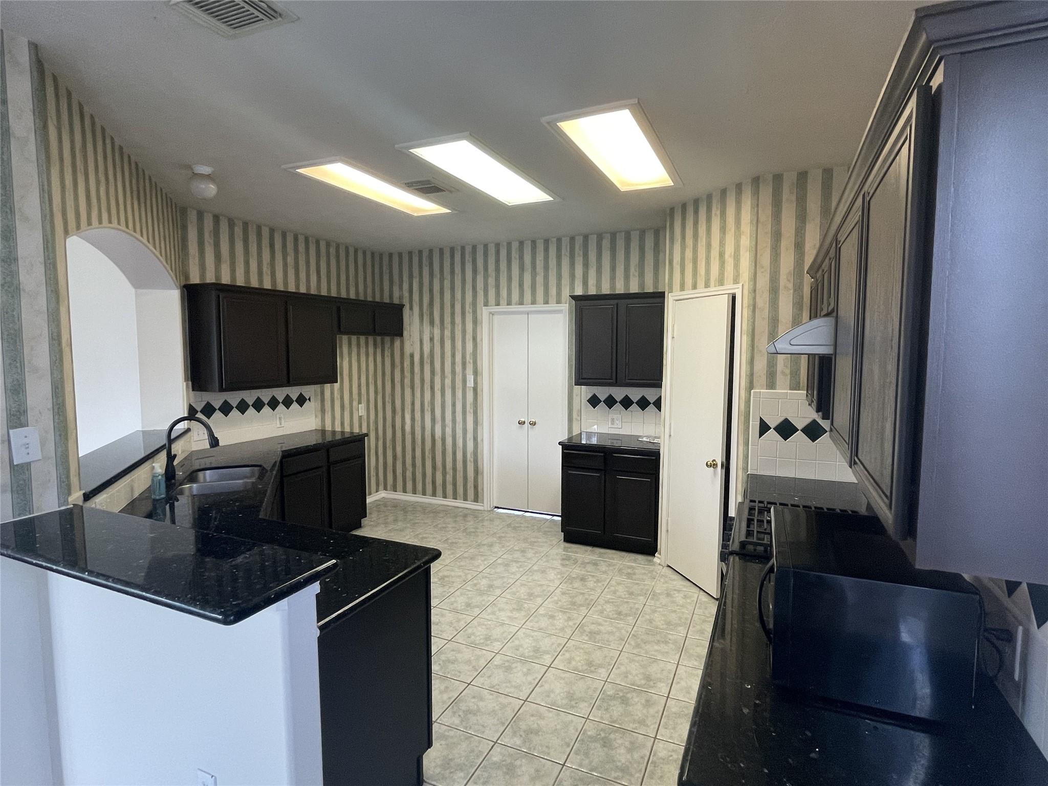 12522 Mesquite Hollow Lane