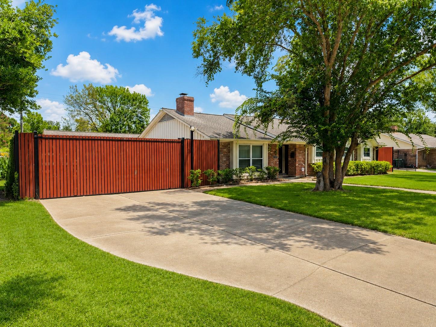 7718 Hiawatha Drive