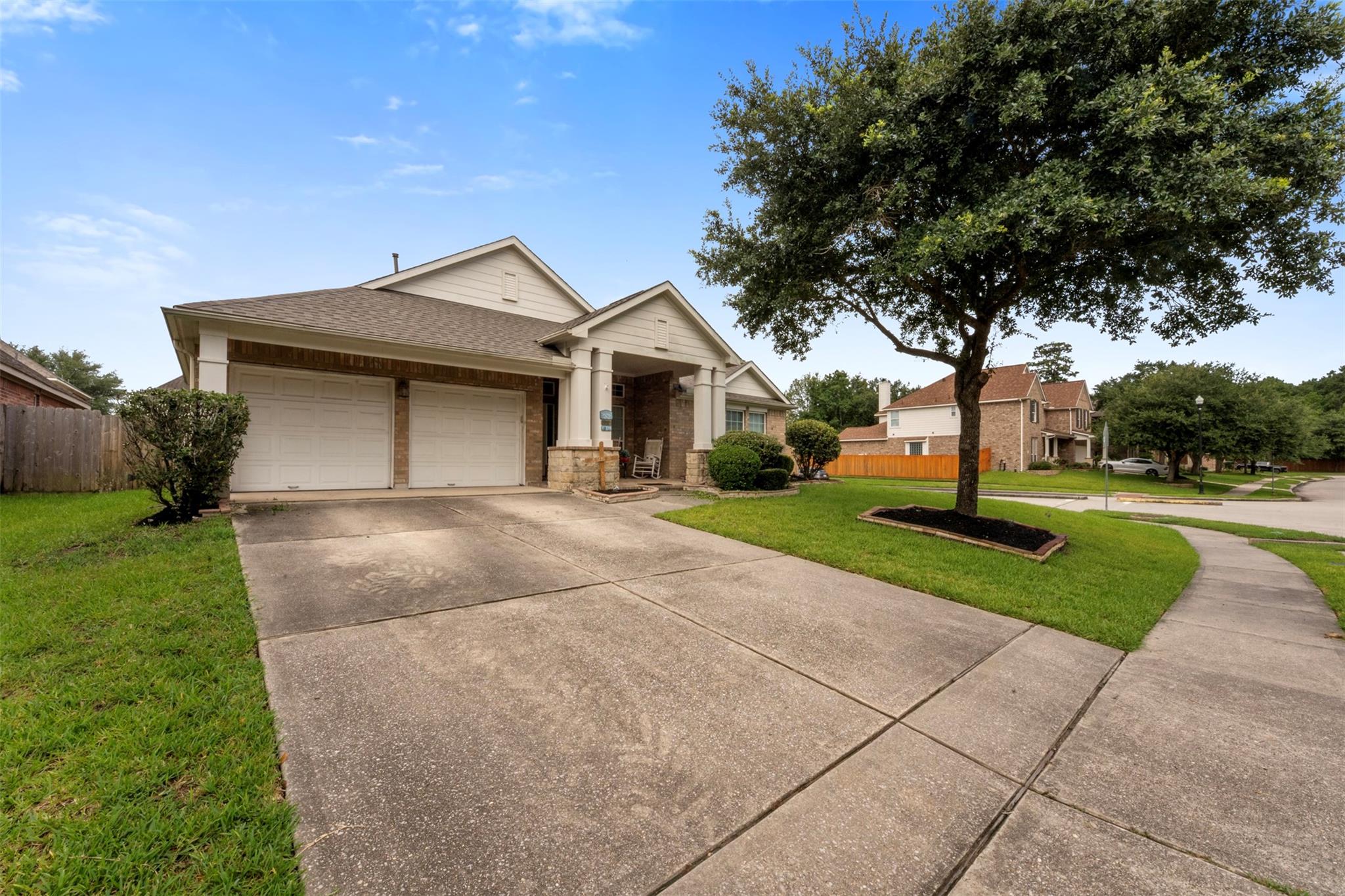 2521 Twisting Pine Court